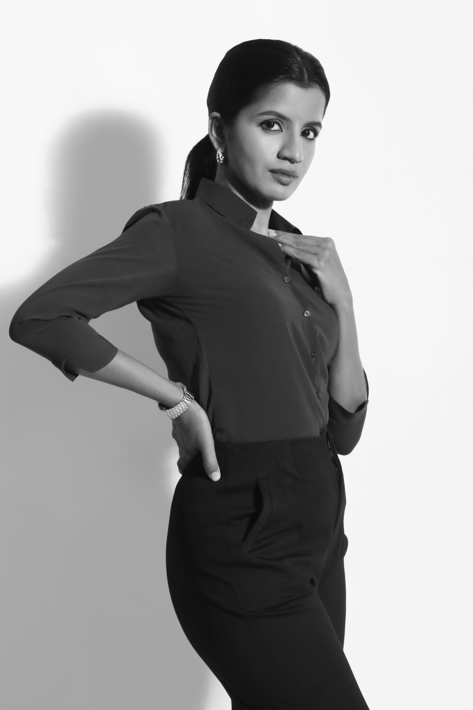 Dr. Bharathi Kripakaran, MDS Dentist and model actress based in Chennai, Tamil Nadu. Photo 11