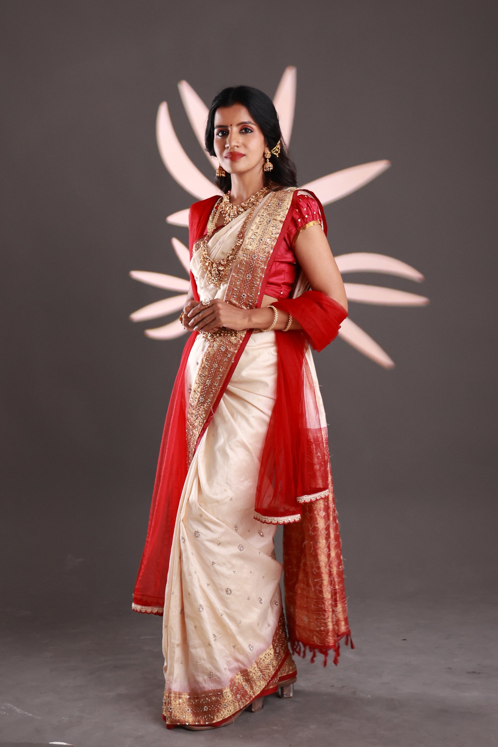 Dr. Bharathi Kripakaran, MDS Dentist and model actress based in Chennai, Tamil Nadu. Photo 17